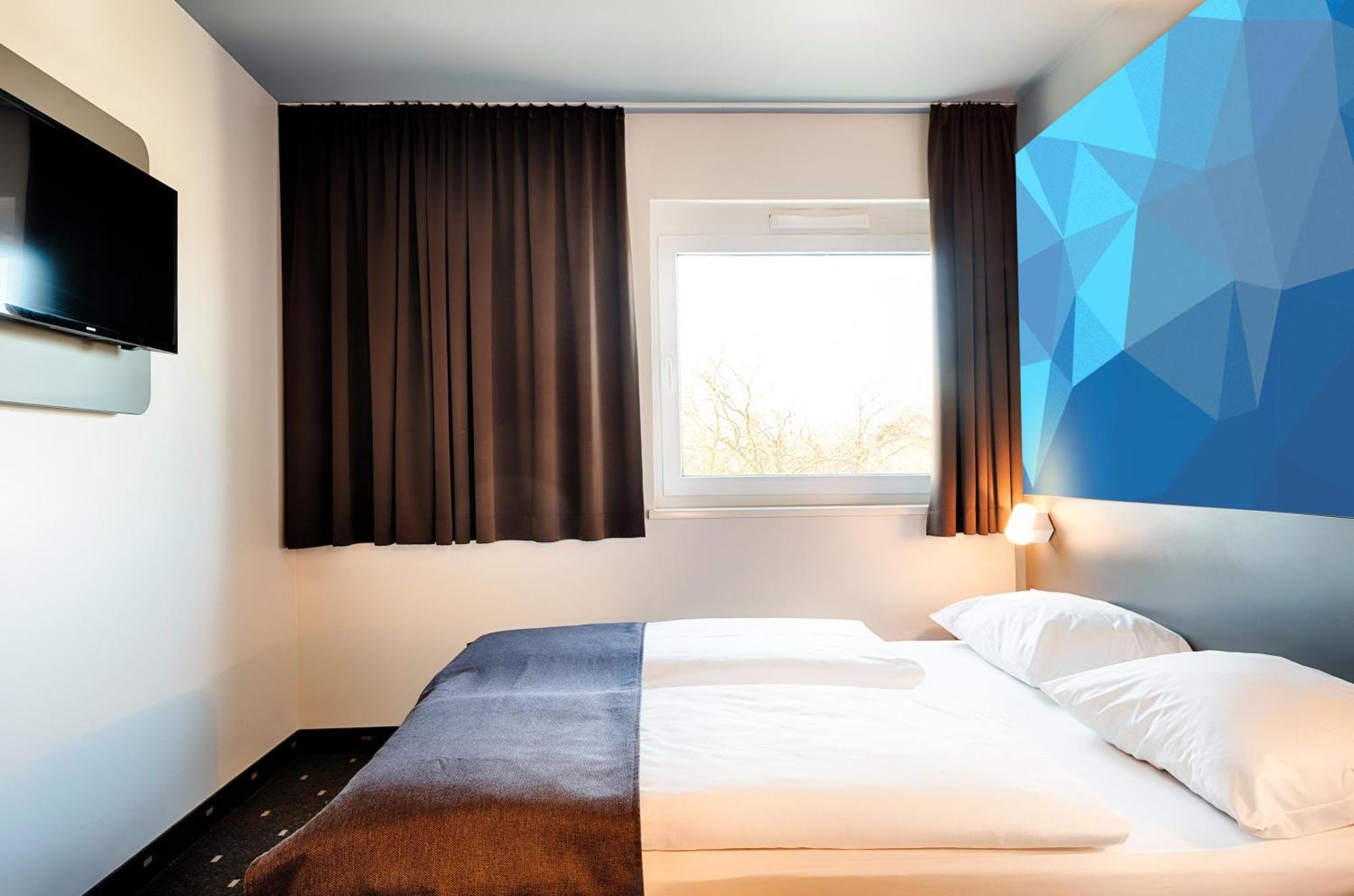 B&B Hotel Dresden City-Sued Экстерьер фото